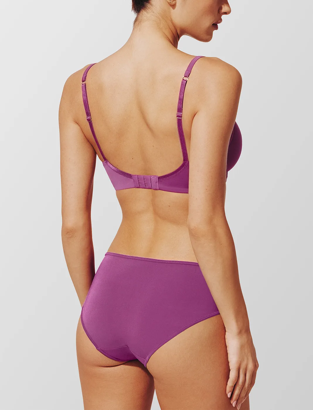 24/7® Classic Uplift Plunge Bra