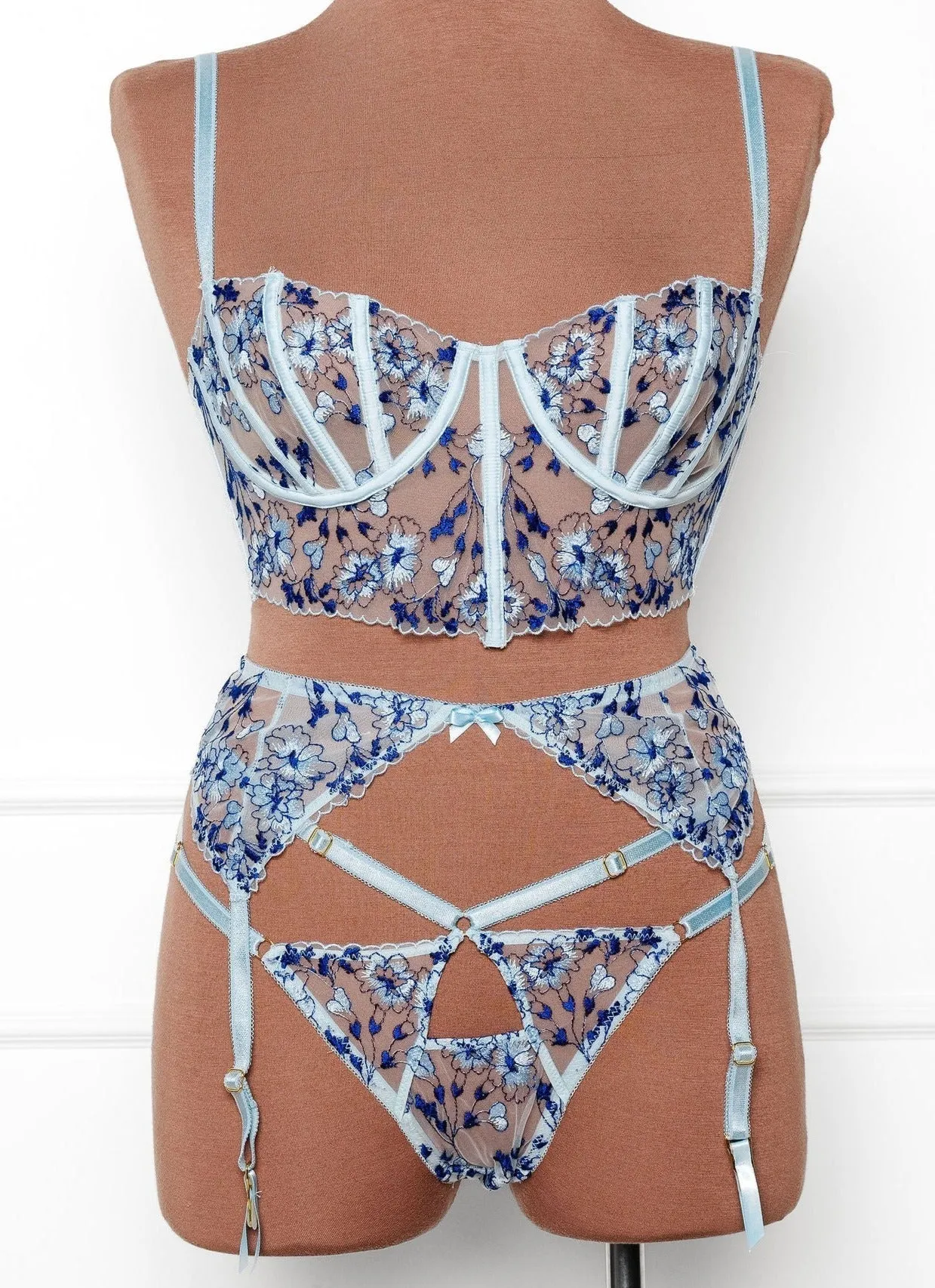 Bridal Bundle: Embroidered Underwire Bustier Set