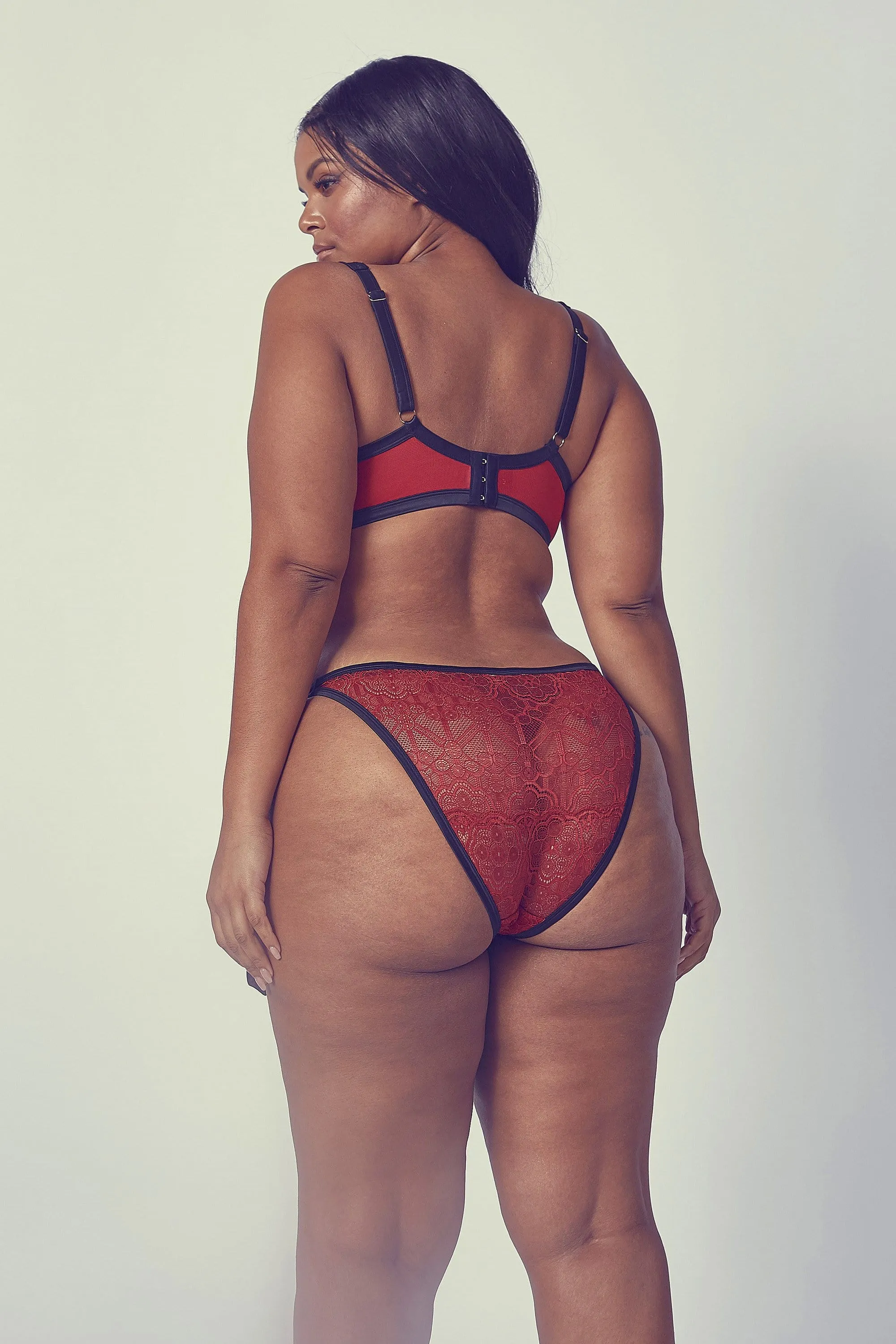 Gabi Fresh Acacia Lace Triangle bra with bow