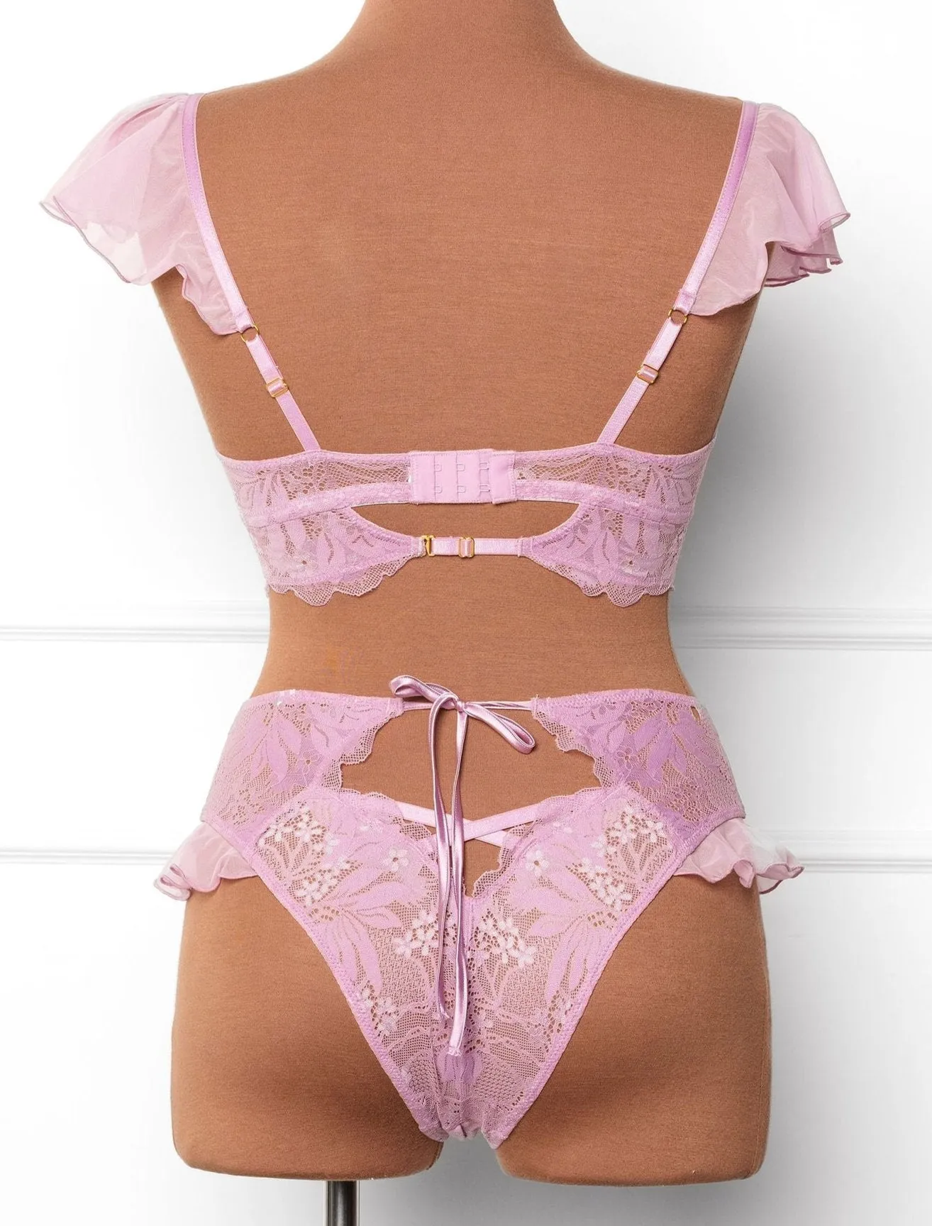 Lace & Mesh Keyhole Bralette - Lilac
