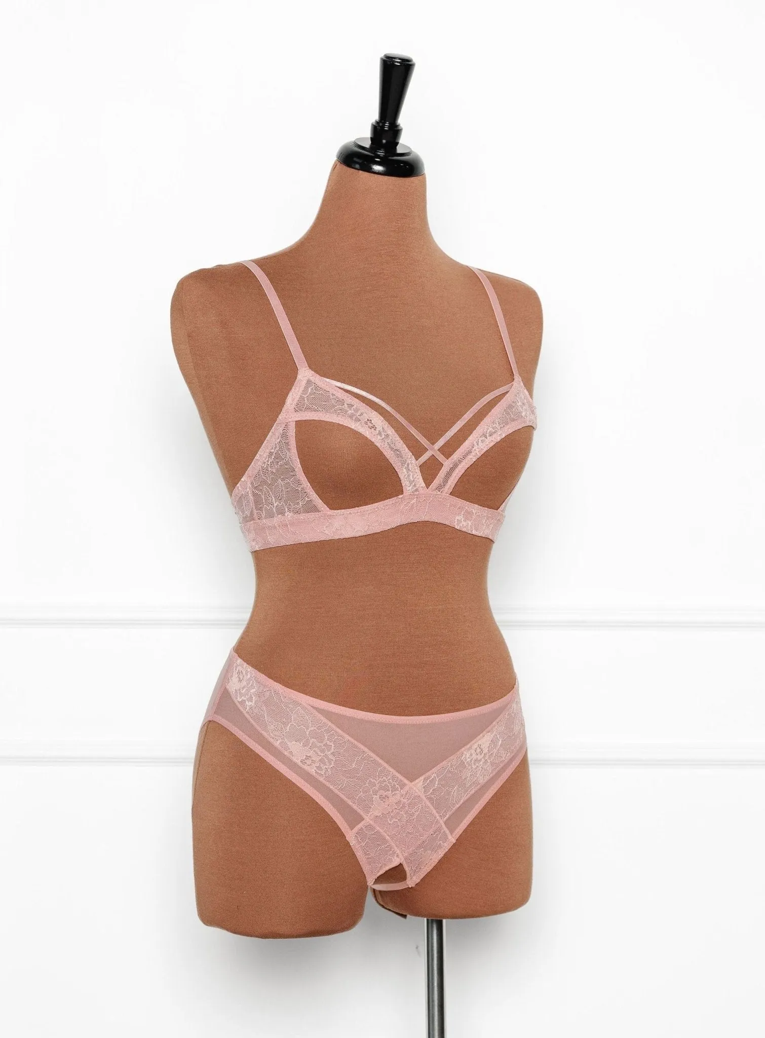 Lacy Caged Cupless Bralette - Blush