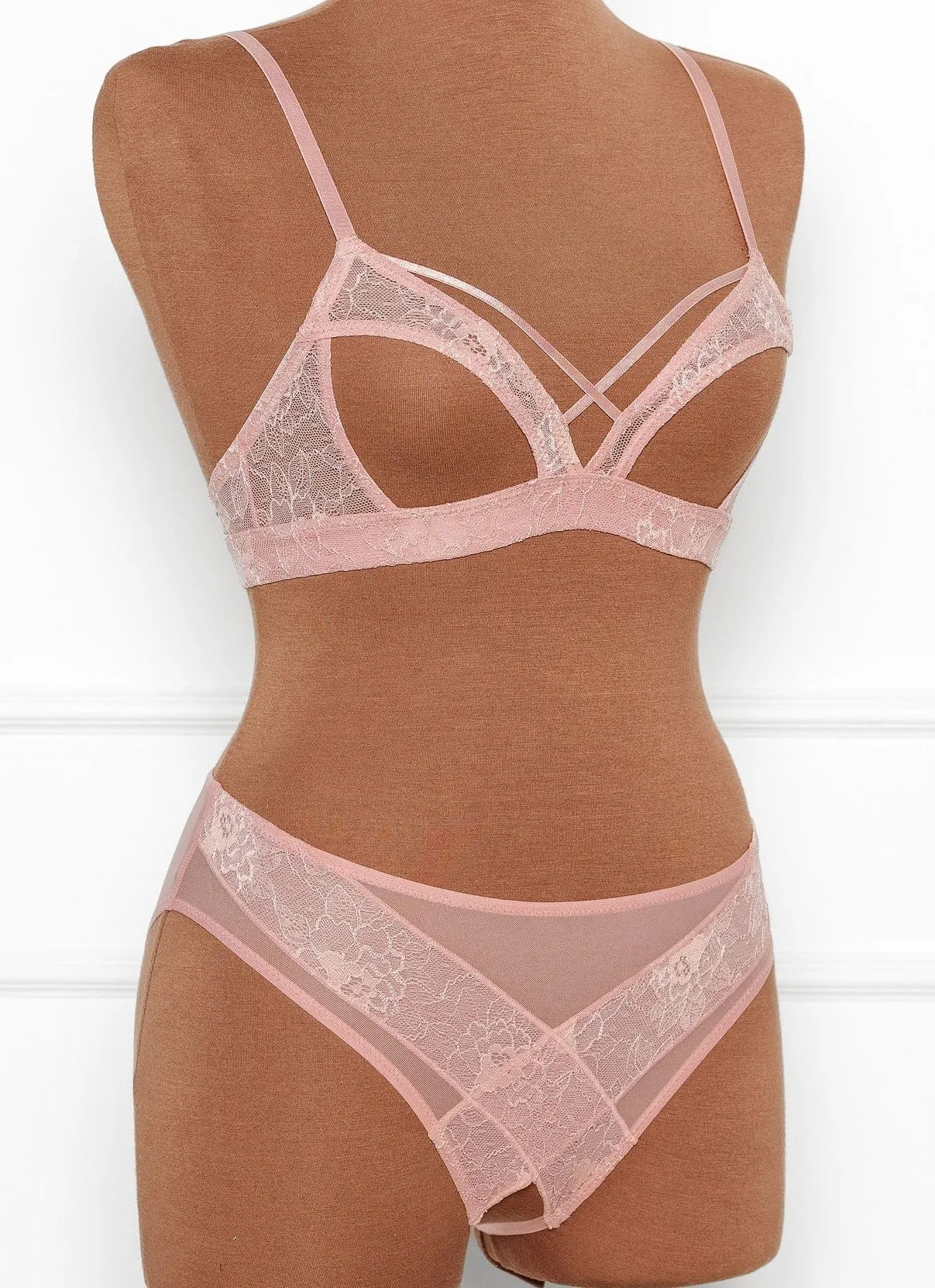 Lacy Caged Cupless Bralette - Blush