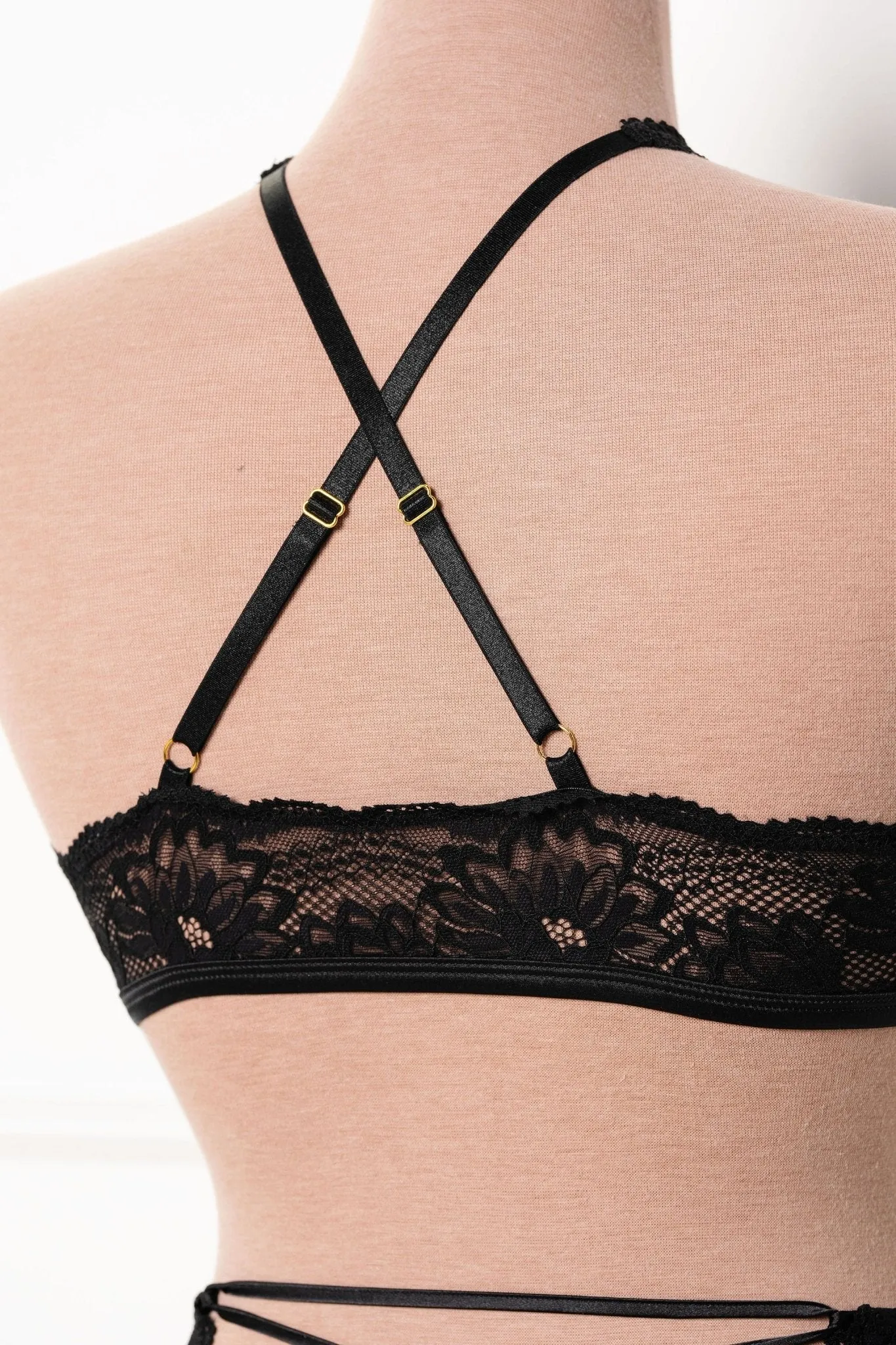 Lacy Crossover Bralette - Black