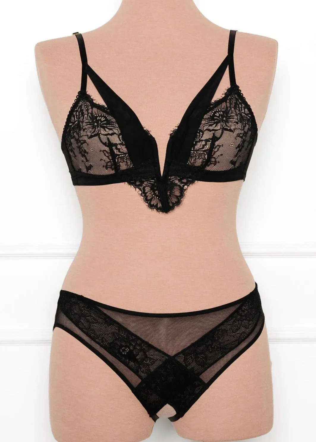 Lacy Crotchless Panty - Black