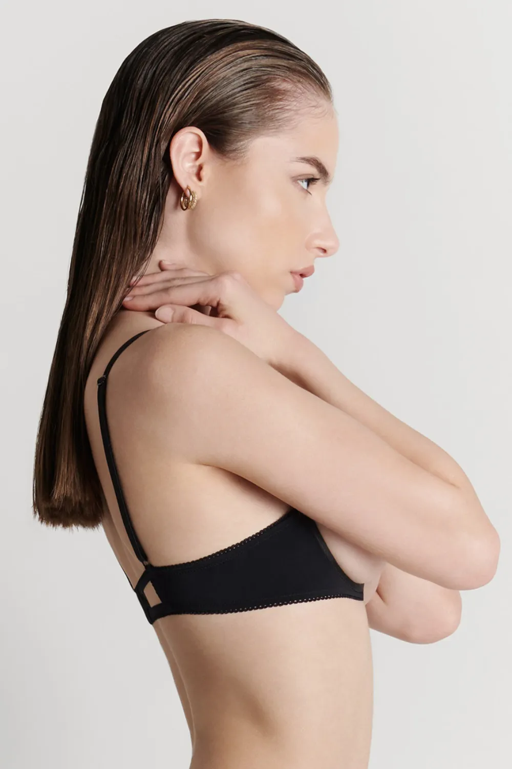 Le Petit Secret Black Cupless Bra