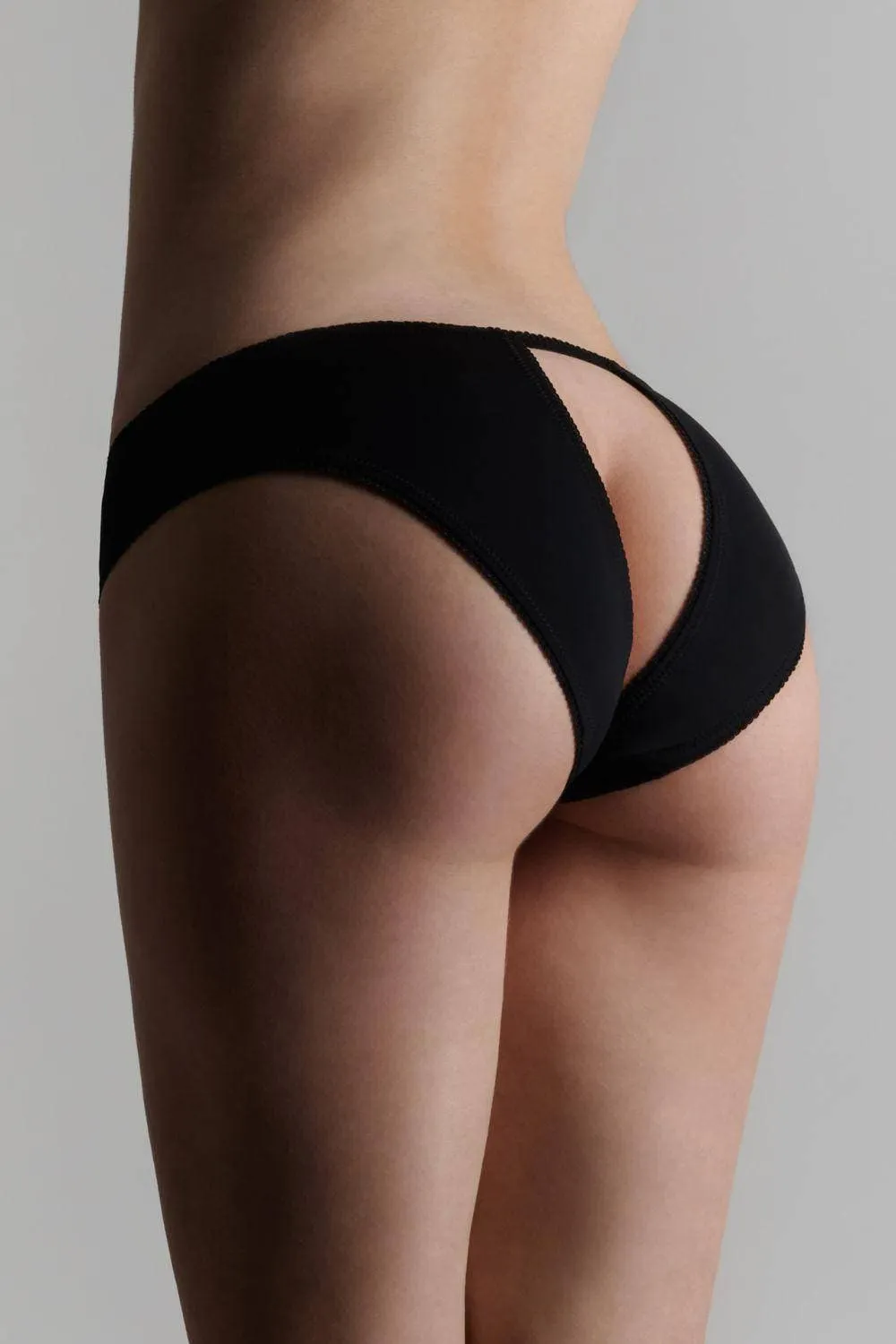 Le Petit Secret Black Open Brief