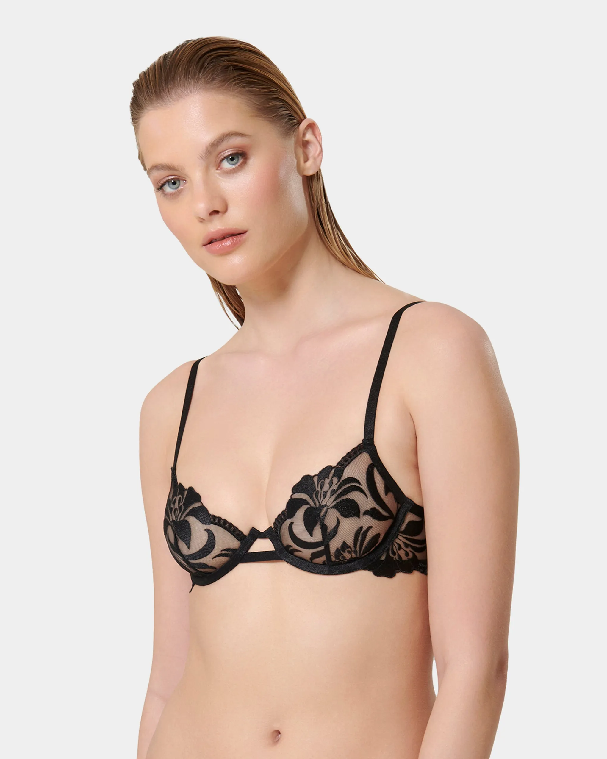 Leonora Floral Embroidered Bra Black
