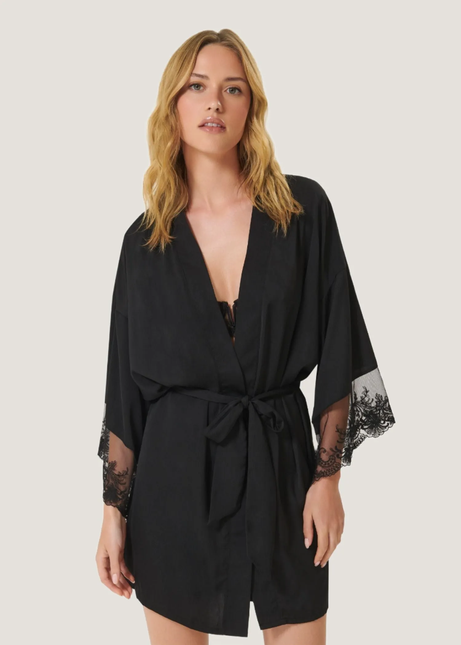 Marseille Luxury Satin Kimono (Black)