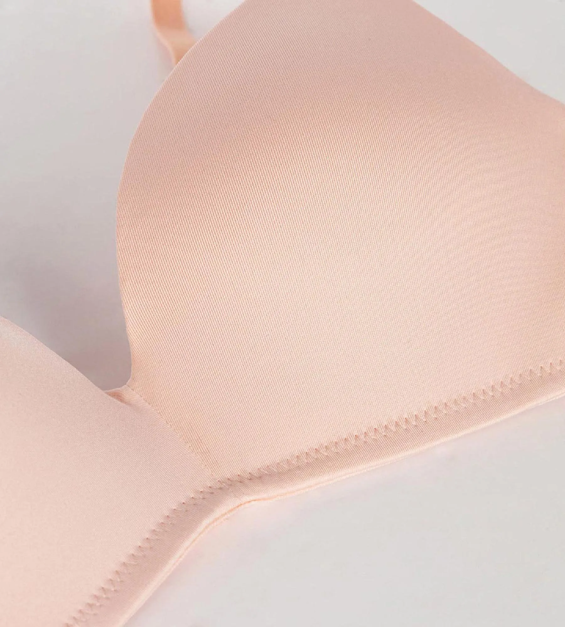 Nude triangle bra with cups for girls Dim Invisible