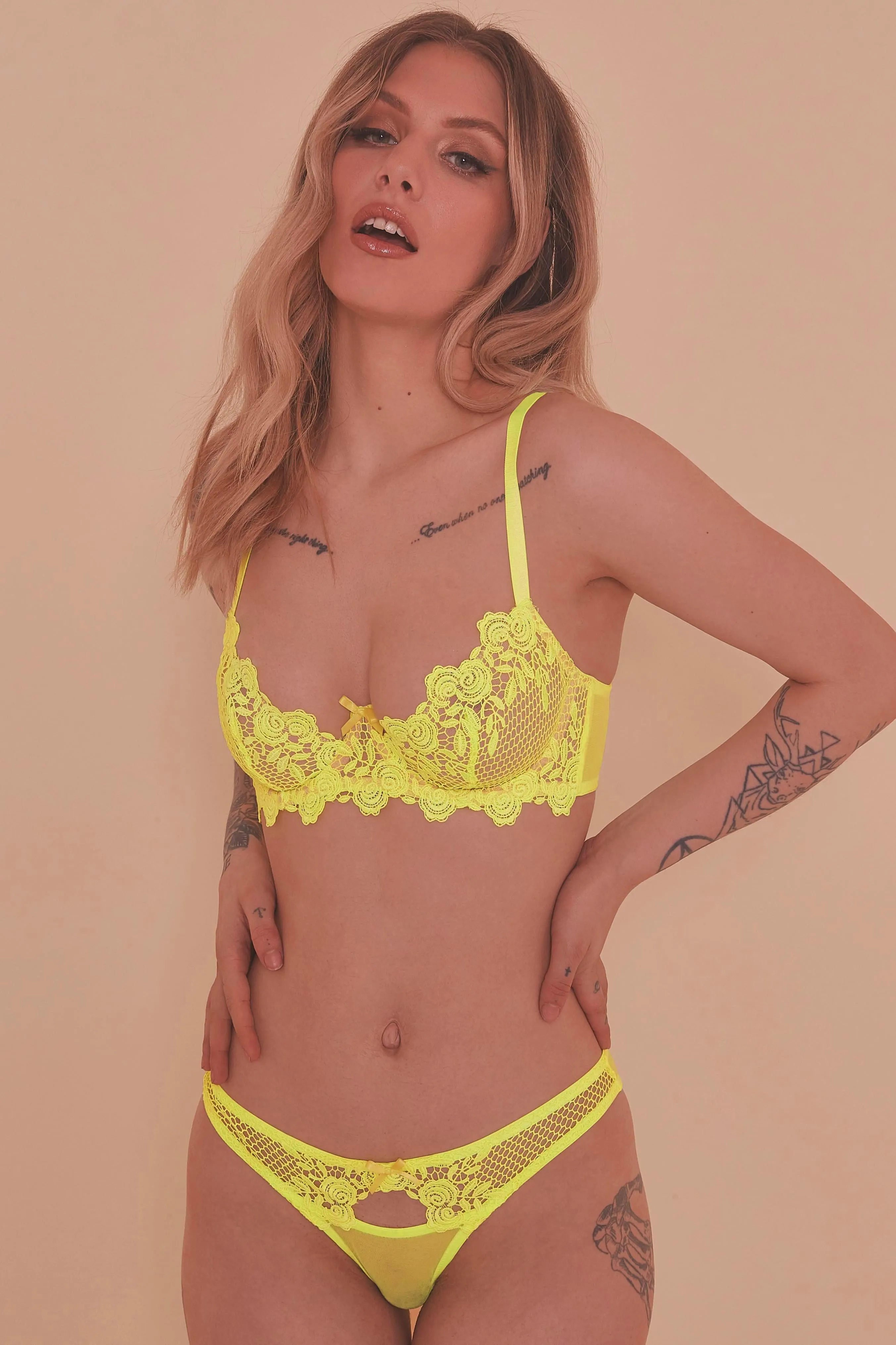 Regalia Xena Neon Rose Bra