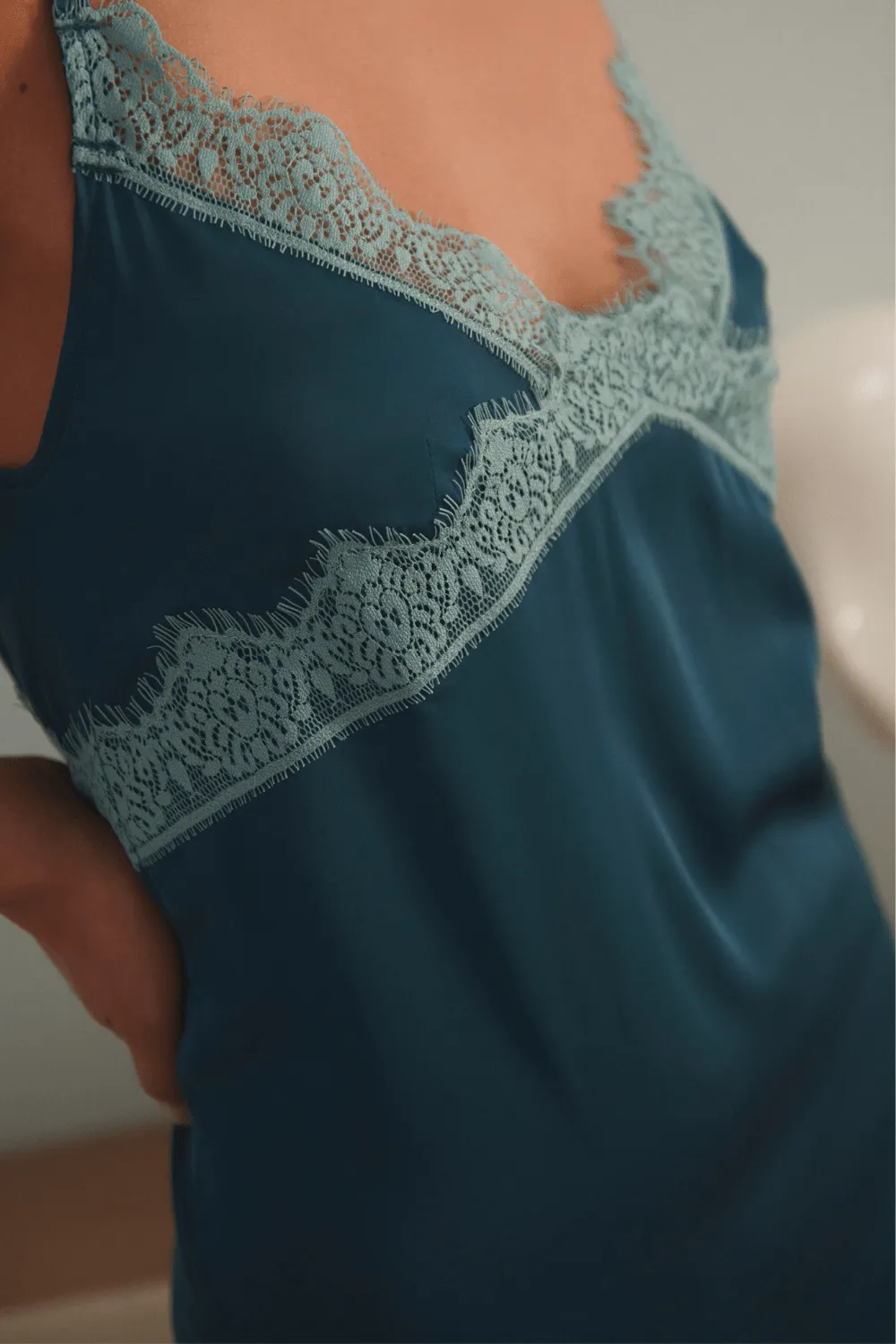 Satin Secrets Nightdress Cyan Blue. Size 2 (UK 10-12)