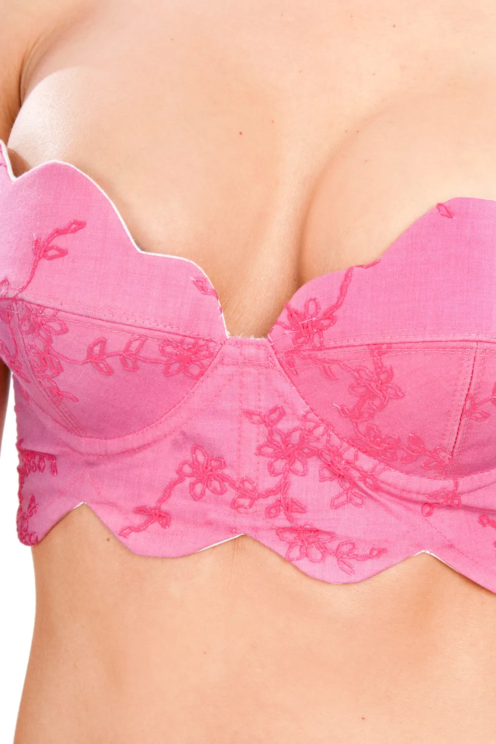 Stepford Strapless Scallop Bra
